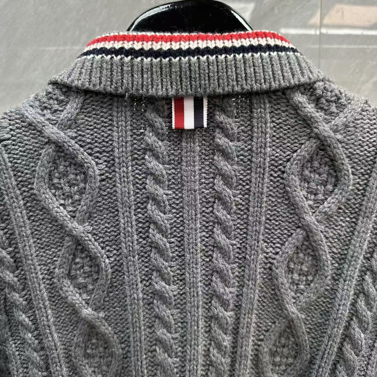 Thom Browne Style Gray Cable-Knit Collared Cardigan