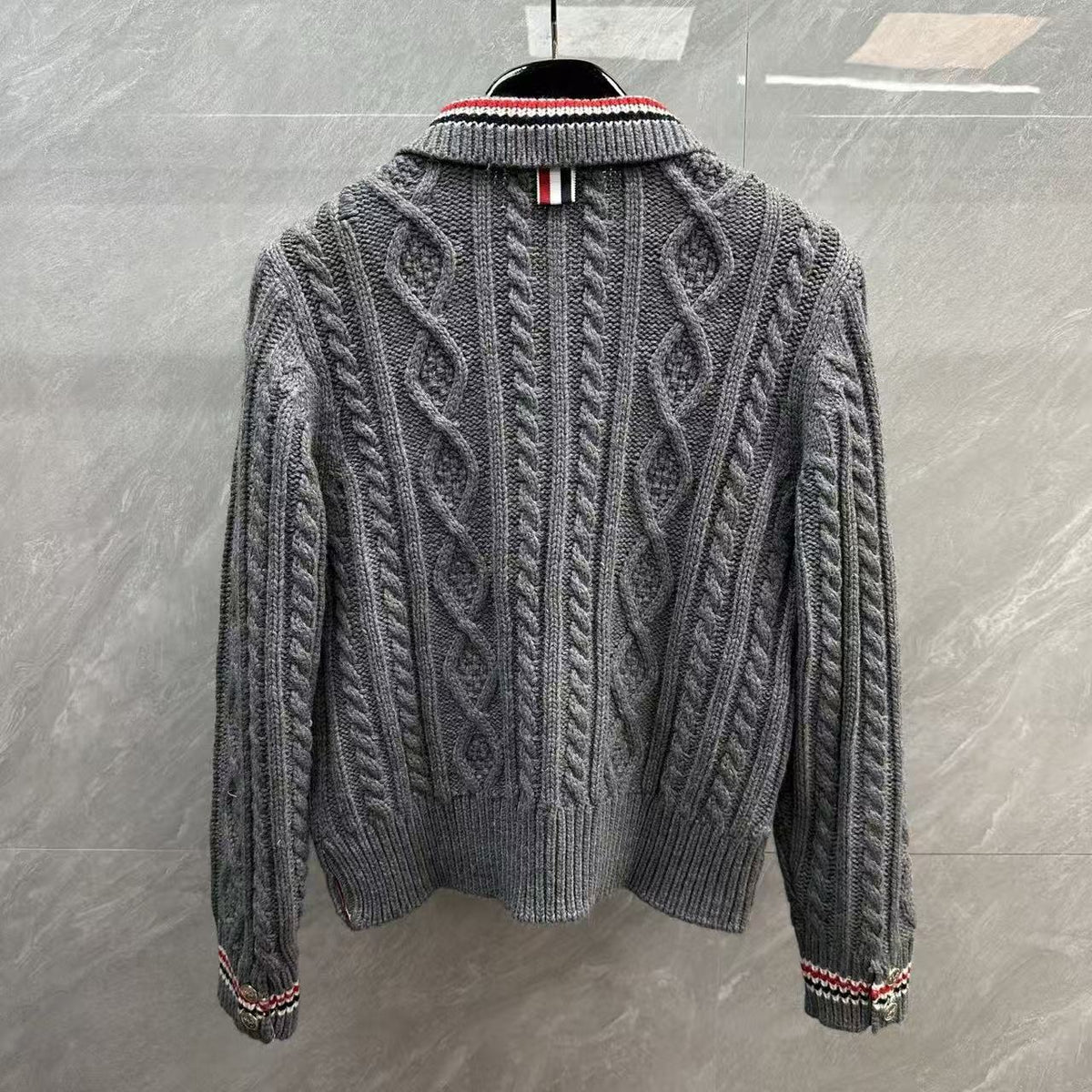 Thom Browne Style Gray Cable-Knit Collared Cardigan