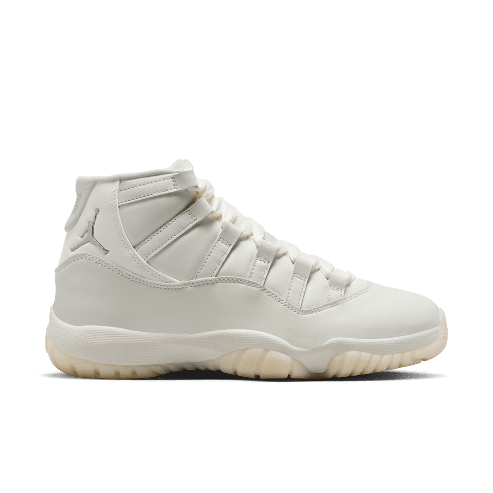 Wmns Air Jordan 11 Retro