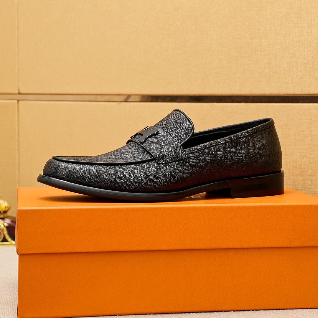 Hermès Black Textured Leather Loafers