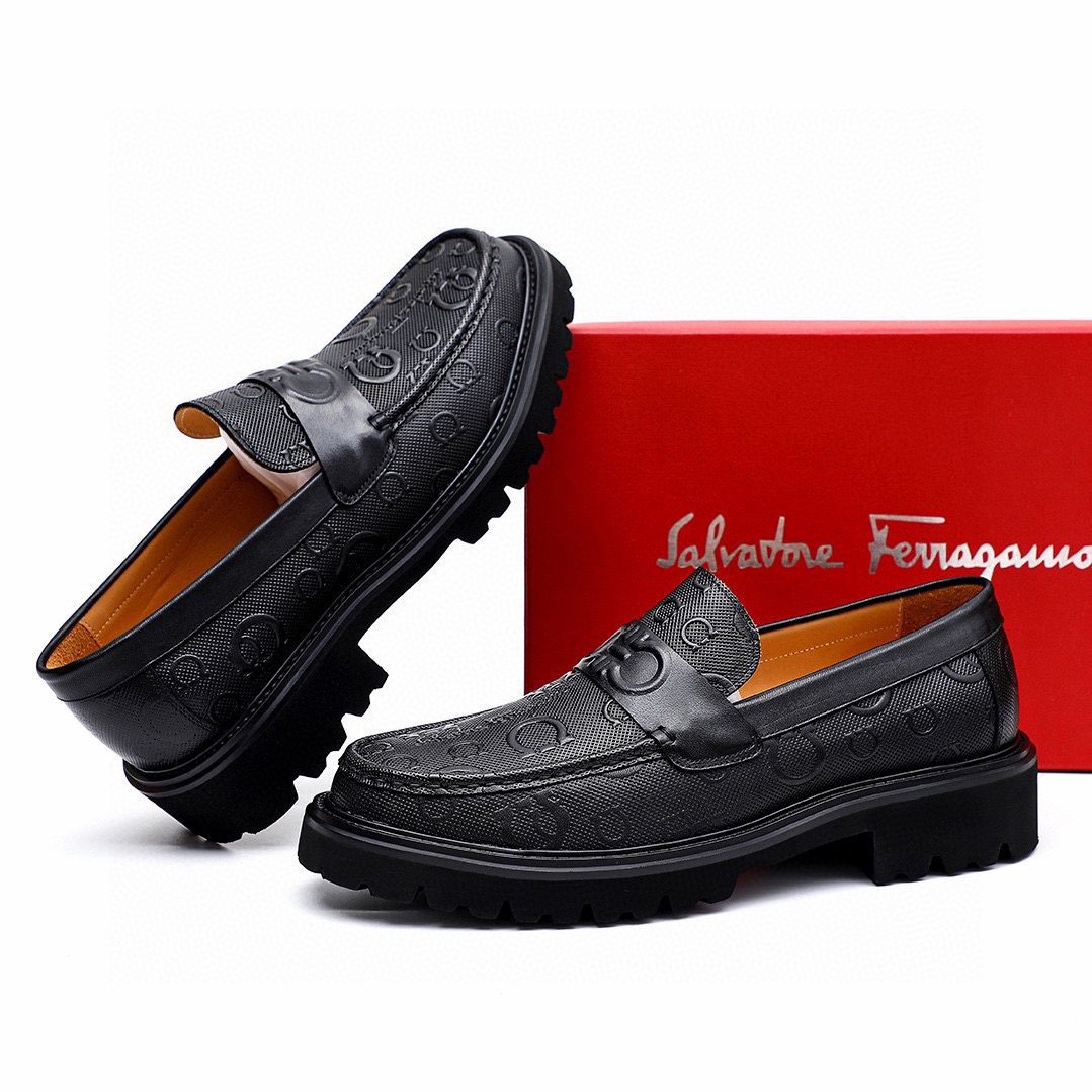 Salvatore Ferragamo Men's Black Embossed Lug Sole Loafers